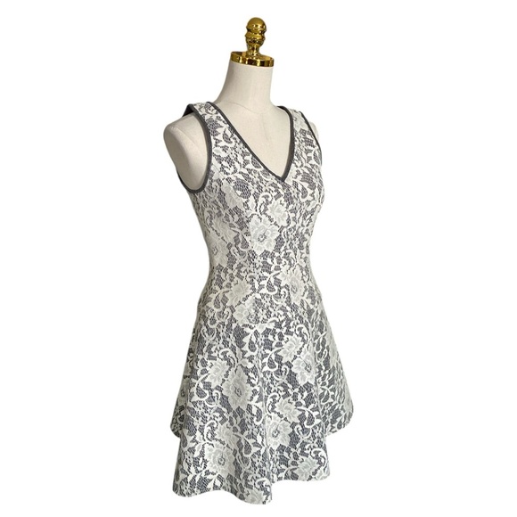 CLUB MONACO | Ashby Lace Overlay Wool White/Gray Fit & Flare Mini Dress Size 0 - Picture 2 of 11